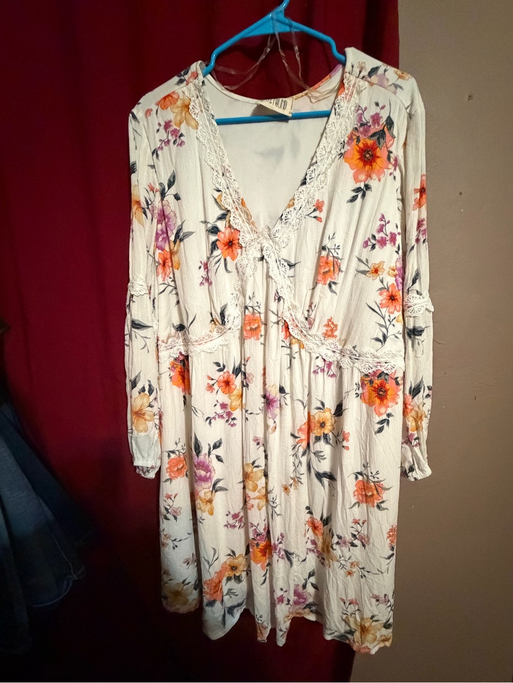 Floral Lace-Trim V-Neck Women’s Dress - White with Orange & Purple Flowers
